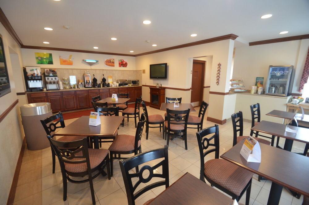 Comfort Inn & Suites Quakertown Extérieur photo