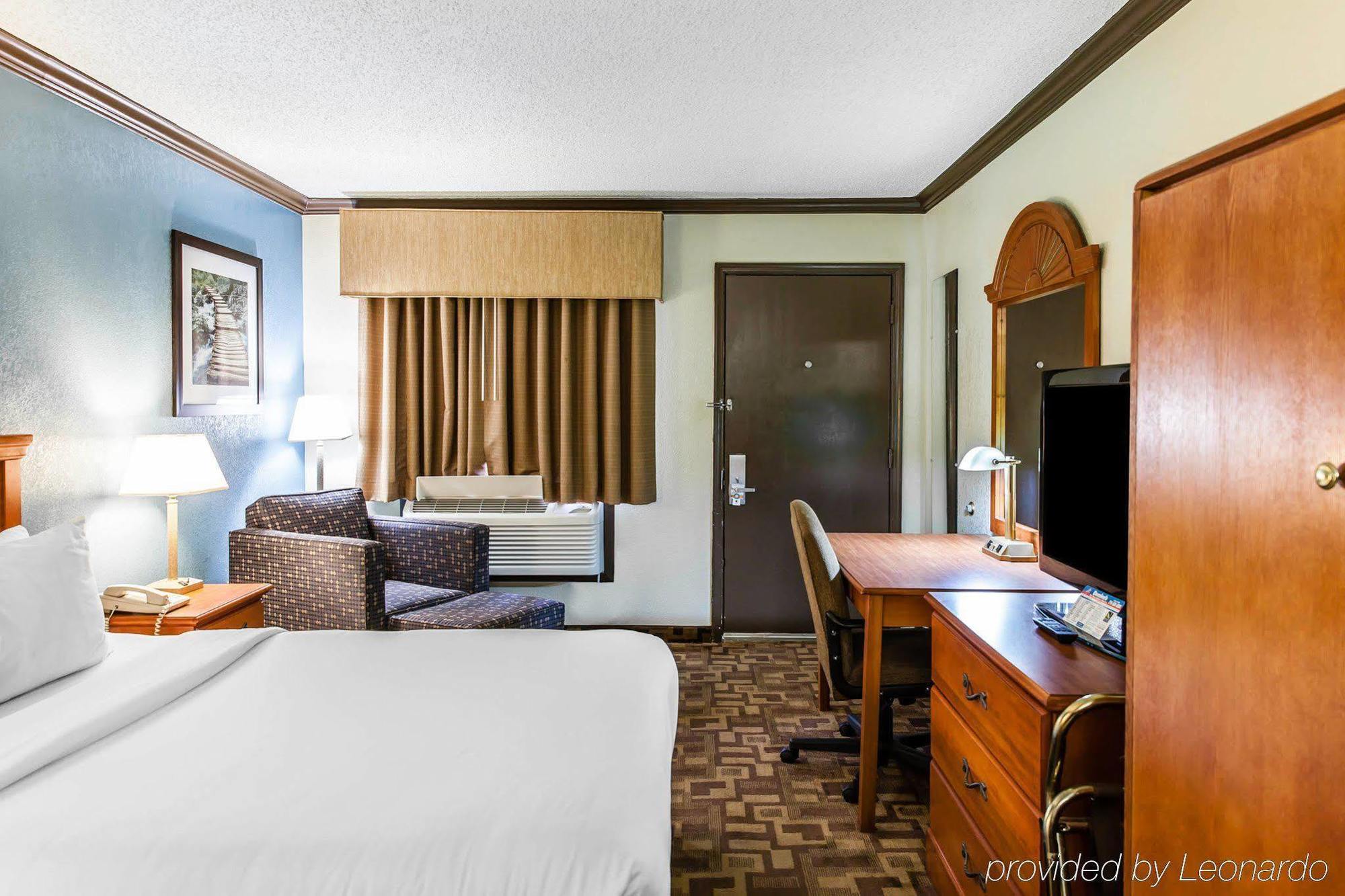 Comfort Inn & Suites Quakertown Extérieur photo