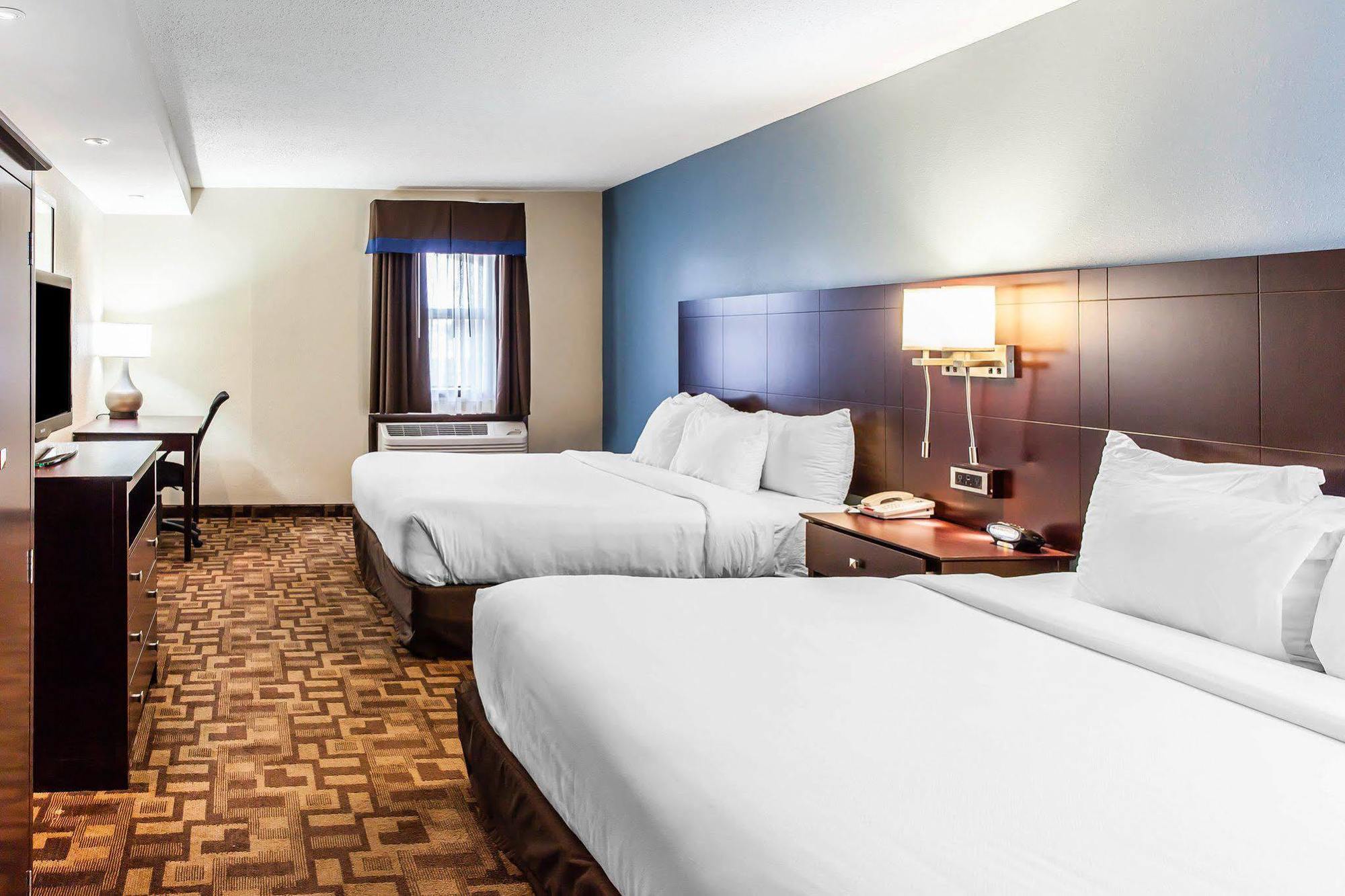 Comfort Inn & Suites Quakertown Extérieur photo