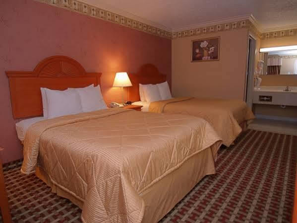 Comfort Inn & Suites Quakertown Extérieur photo