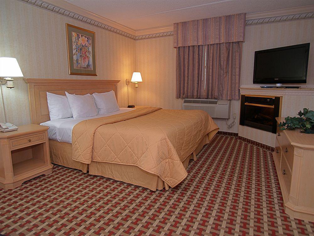 Comfort Inn & Suites Quakertown Extérieur photo